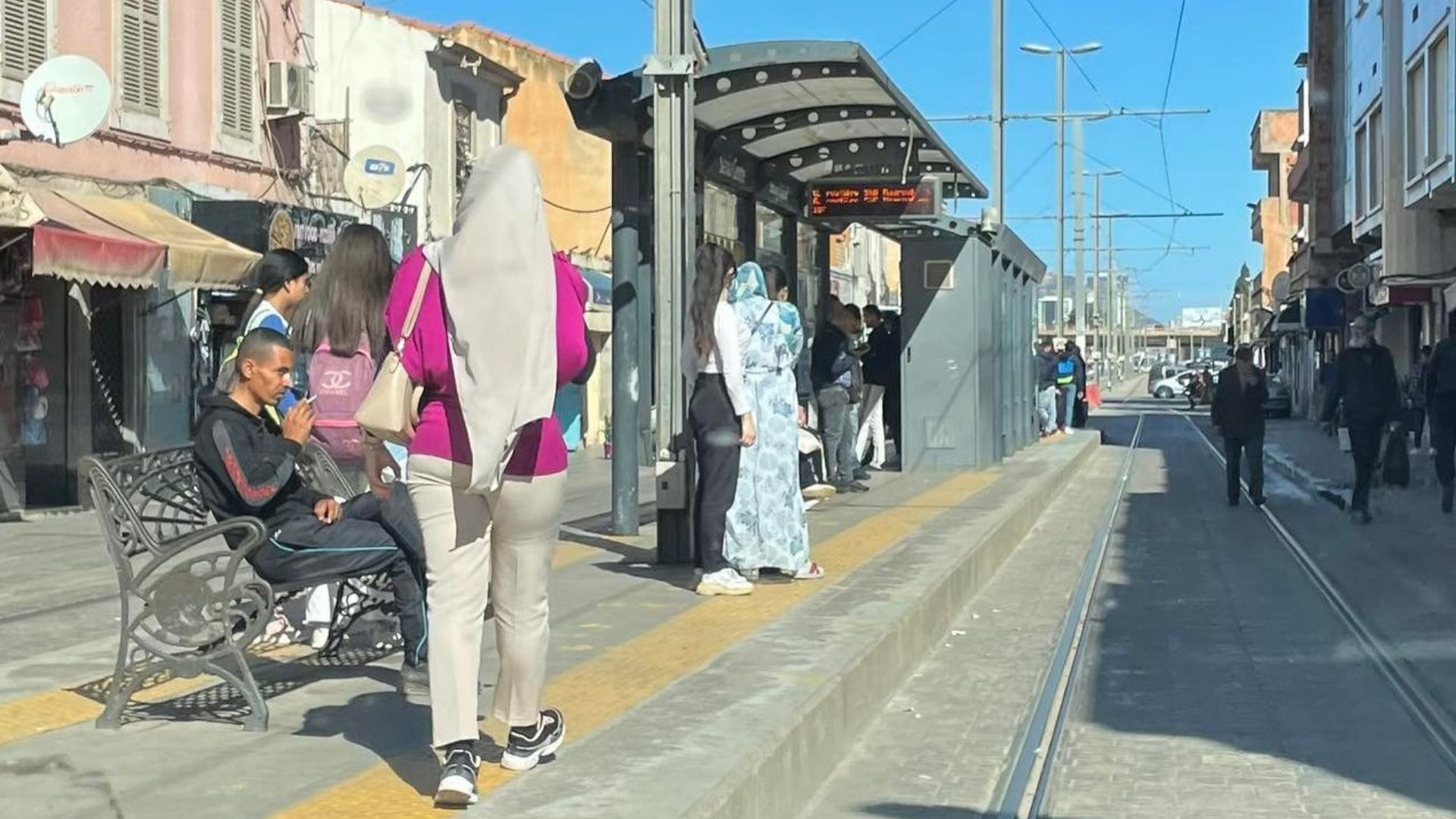 Tramway et Harcèlement de rue_Oran_Nejwa BAKHTI, mars 2023